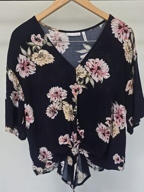 Lux Black Floral Tie-Front V-Neck Blouse